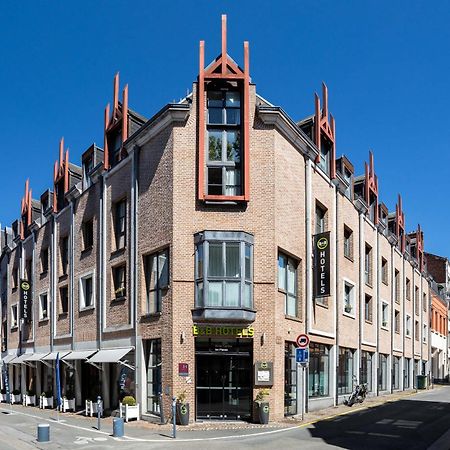 B&B Hotel Arras Centre Les Places Bagian luar foto