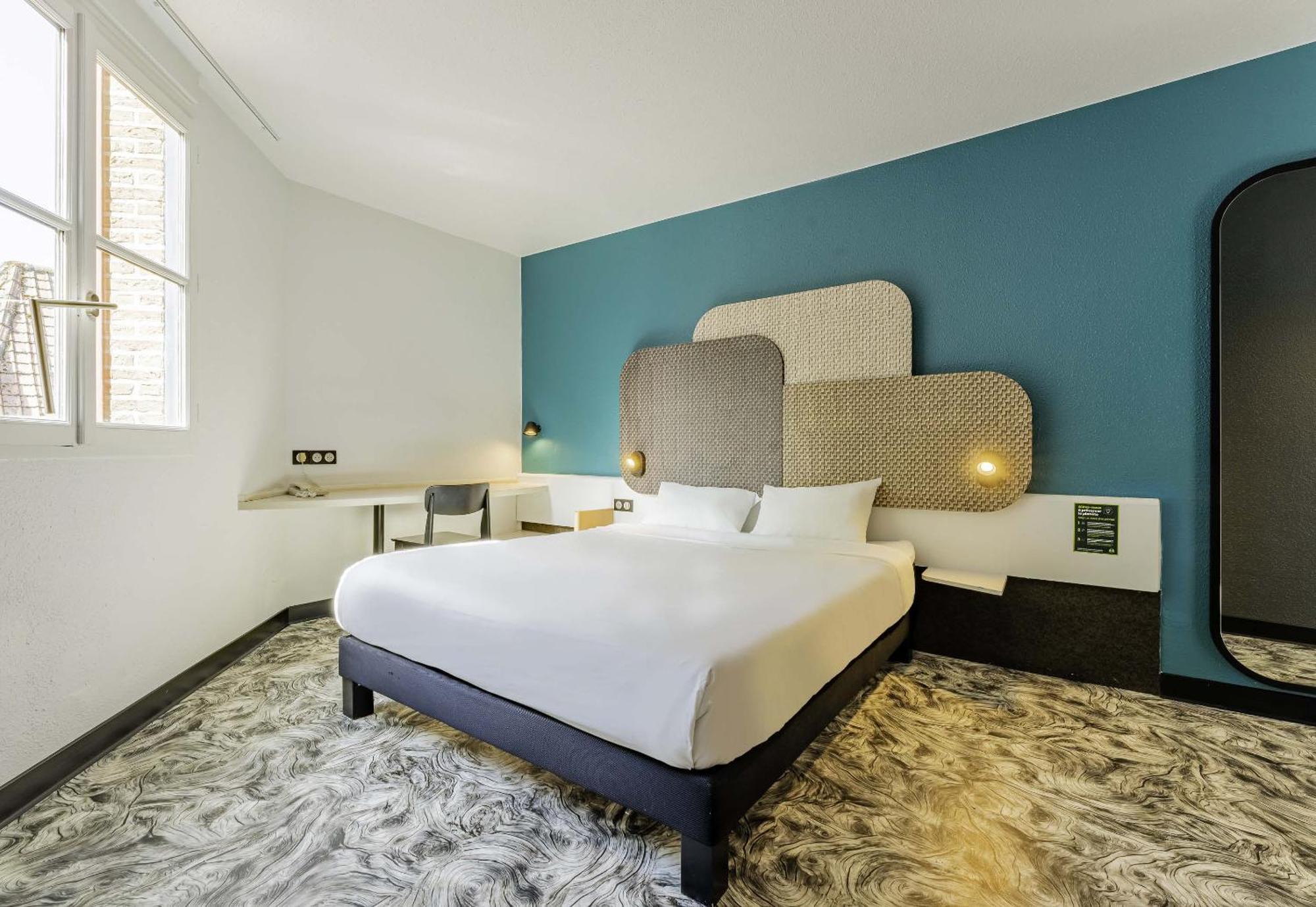 B&B Hotel Arras Centre Les Places Bagian luar foto