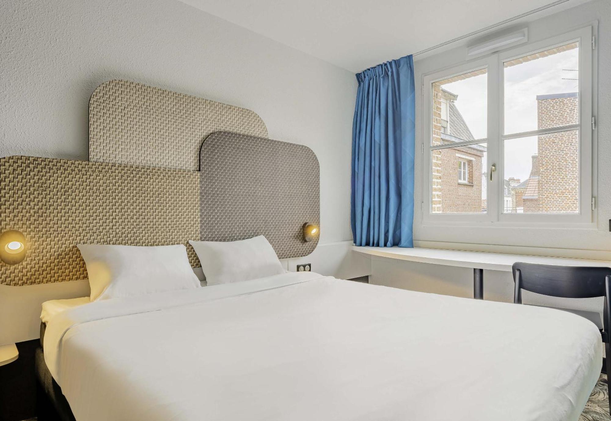 B&B Hotel Arras Centre Les Places Bagian luar foto