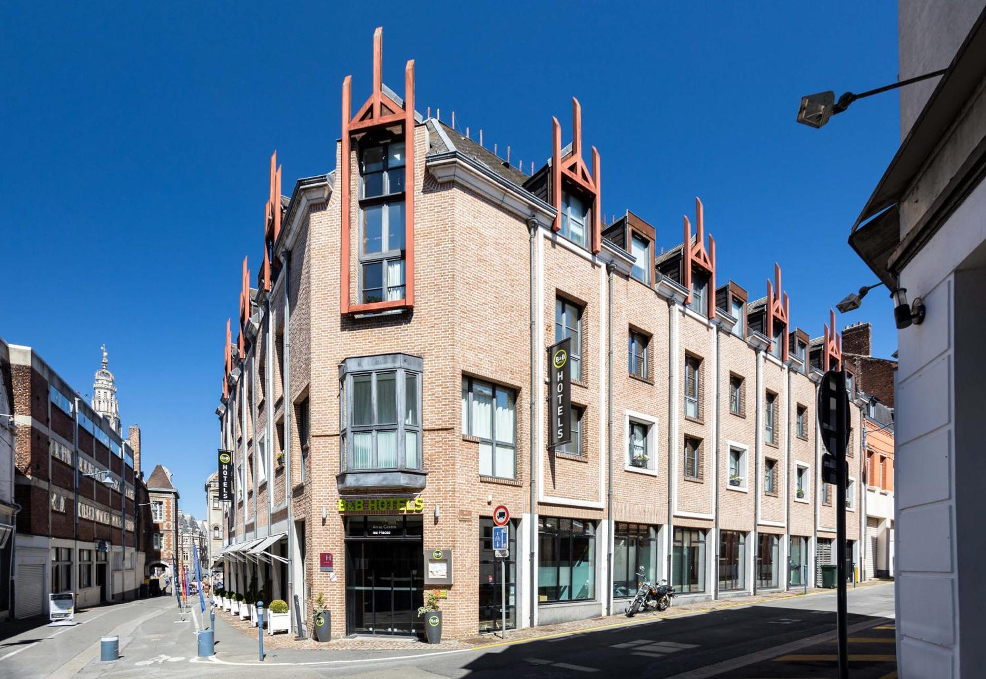B&B Hotel Arras Centre Les Places Bagian luar foto